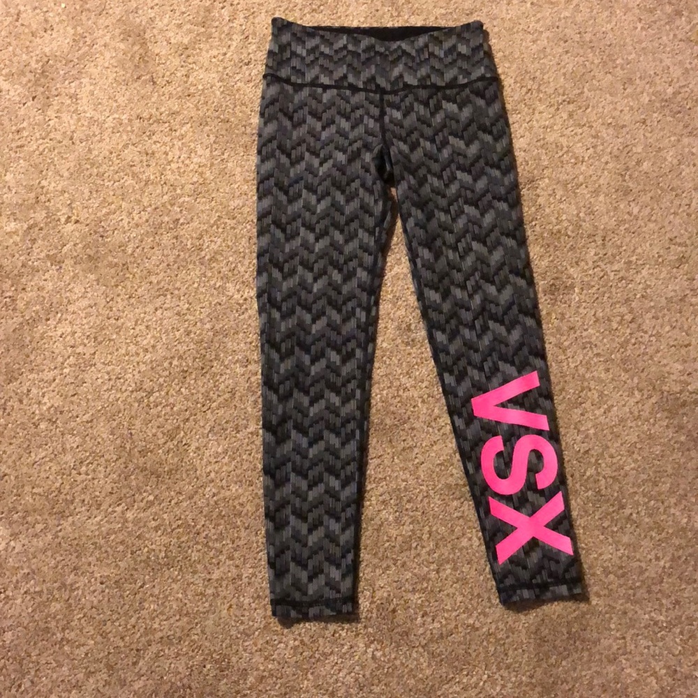 Pink sweaters - Picture 5 of 7